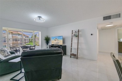 BEAUTIFUL FURNISHED TURNKEY 2/2 CONDOPLETELY REMODELED. NICE - photo 11