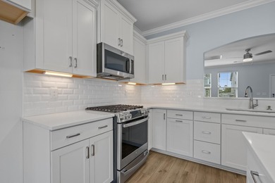 Welcome to 732 Enchantment Loop, where thoughtful design - photo 13