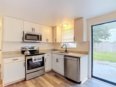 NO HOA. NO CDD. NO FLOOD ZONE. This cozy 2 bedroom 1 bath SMART - photo 15