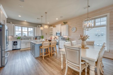 *Price Drop** Welcome to 108 Island Circle, a charming 3-bedroom - photo 17