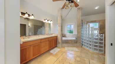 Escape to paradise in this stunning 5-bedroom, 4.5-bathroom - photo 19
