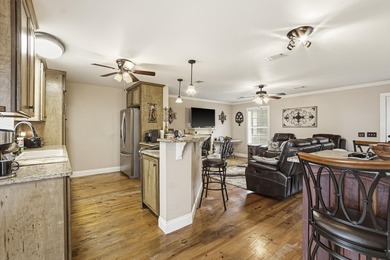 Welcome to your private coastal retreat! Built in 2017, this - photo 20