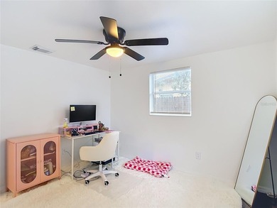 NO HOA. NO CDD. NO FLOOD ZONE. This cozy 2 bedroom 1 bath SMART - photo 20