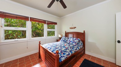 Escape to paradise in this stunning 5-bedroom, 4.5-bathroom - photo 23