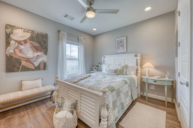 *Price Drop** Welcome to 108 Island Circle, a charming 3-bedroom - photo 23
