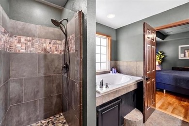 MOVE IN READY HOME NEAR FORT GIBSON LAKE- WHITEHORN COVE AREA - photo 27
