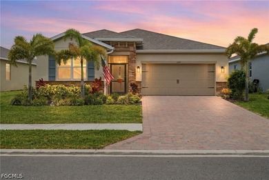 WESTERN SUNSET WATERFRONT VIEWS - NOT IN A FLOOD ZONE - MOST - photo 30