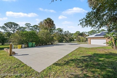 ***Motivated seller says bring offers*** This charming 4 bed / 4 - photo 30