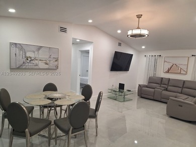 Welcome to this beautiful cornet lot modern home fully fenced - photo 5
