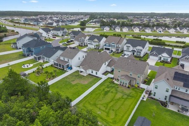 Welcome to 732 Enchantment Loop, where thoughtful design - photo 40