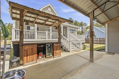 Welcome to your private coastal retreat! Built in 2017, this - photo 47