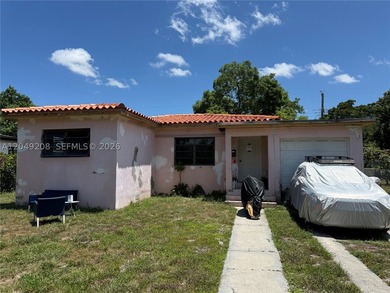 Calling all investors and rehabbers. Great fixer upper property - photo 1
