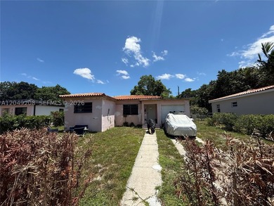 Calling all investors and rehabbers. Great fixer upper property - photo 2