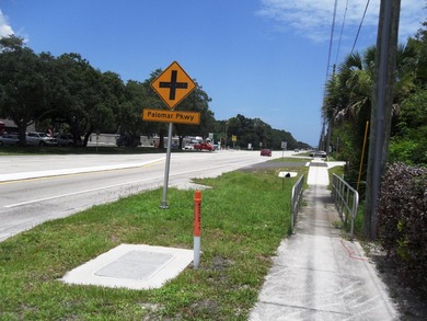 Growth corridor 17K average daily traffic.  Existing Beauty - photo 4
