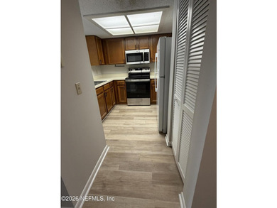 Move right into this affordable one-story townhome that's - photo 11