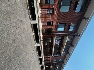 rooklyn's Best-Priced Waterfront Gated Condominium - - photo 11