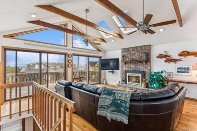 This 4 bedroom, 2 and a half bath upside down home has view you - photo 14