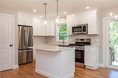 Spectacular and rare new townhome in the desirable Greenwood - photo 18