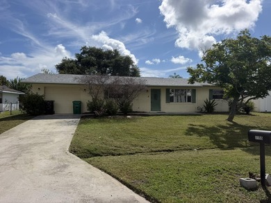 St. Lucie River Home For Sale in Port Saint Lucie Florida