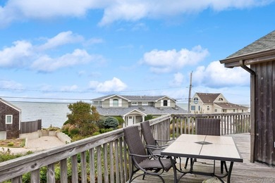 This 4 bedroom, 2 and a half bath upside down home has view you - photo 27