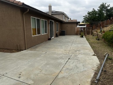 *** Beautiful Single-Story Home in the desirable Moreno Valley - photo 9