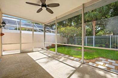 Beautifully maintained 3-bedroom, 2.5-bath townhome. This - photo 8
