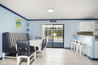 Welcome home to this spacious 4 bedroom 2 bathroom TURNKEY fully - photo 4
