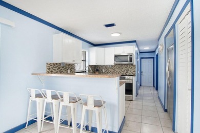 Welcome home to this spacious 4 bedroom 2 bathroom TURNKEY fully - photo 7
