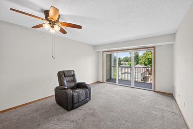 55+ building (80% of units must be 55+, 20% open to any age - - photo 15