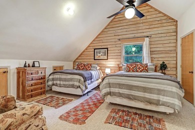 Storybook mountain escape, where cozy cabin charm and modern - photo 15
