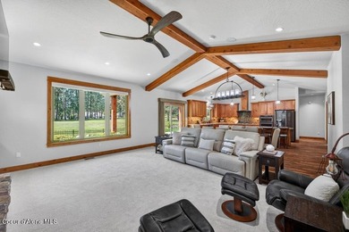 Perfectly positioned along the prestigious Highlands Golf Course - photo 17
