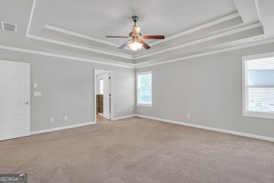 Beautifully maintained and freshly painted two-story home with a - photo 27