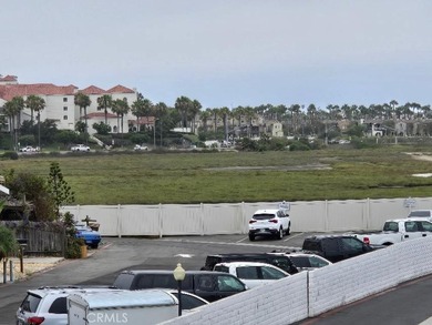 Ocean Views from Your 500 Sq. Ft. Private Rooftop Deck! Just - photo 8