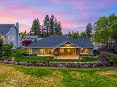 Perfectly positioned along the prestigious Highlands Golf Course - photo 33