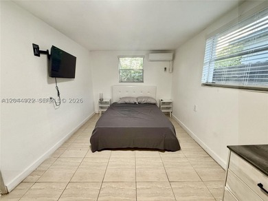 Beautifully updated and move-in ready property in north miami - photo 34