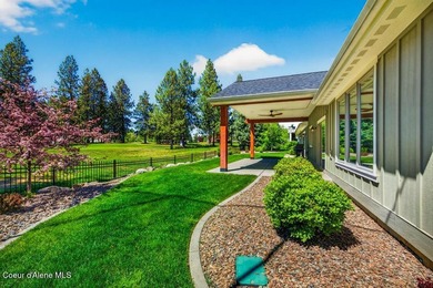Perfectly positioned along the prestigious Highlands Golf Course - photo 35