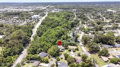 ****** Seller is offering $20,000 for repairs with an acceptable - photo 38