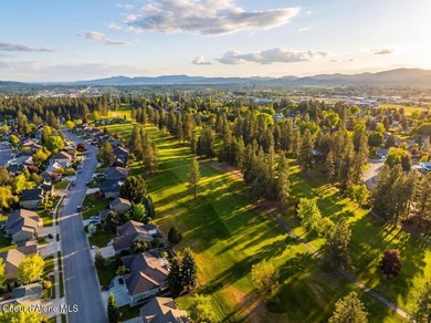 Perfectly positioned along the prestigious Highlands Golf Course - photo 42