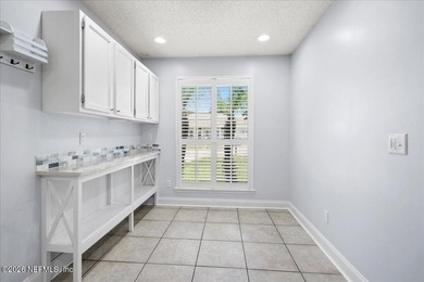 **Open House Sat 7/25 12:30 - 2:30** Welcome home to this - photo 6