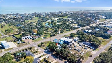 Excellent investment opportunity in the heart of Rockport - photo 9