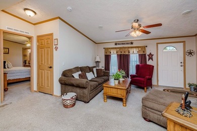 Presenting 20 Blackbird Ct, a meticulously maintained 2003 home - photo 15