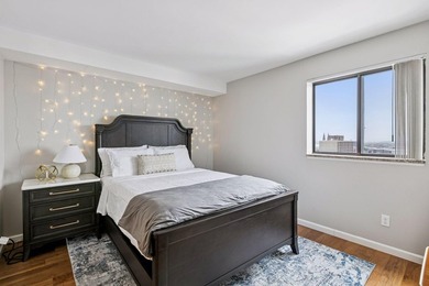 Reduced $35,000 ! Stunning 17th floor unit featuring: 2 bedrooms - photo 15