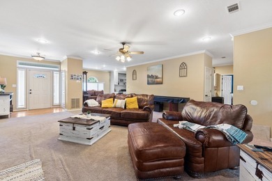 This well-maintained brick home offers a spacious and great - photo 20