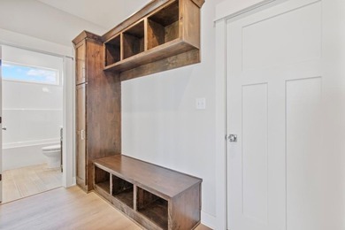 Gorgeous new construction in The Estates at Knoll Creek by Drumm - photo 20