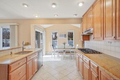 A Truly Unique Split Level 8 Room Home With Possible - photo 24