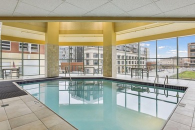 Reduced $35,000 ! Stunning 17th floor unit featuring: 2 bedrooms - photo 26