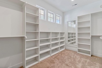 Gorgeous new construction in The Estates at Knoll Creek by Drumm - photo 28