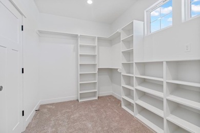 Gorgeous new construction in The Estates at Knoll Creek by Drumm - photo 29