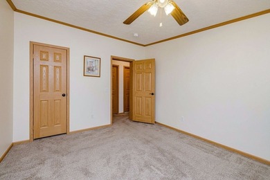 Presenting 20 Blackbird Ct, a meticulously maintained 2003 home - photo 37