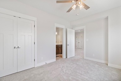 Gorgeous new construction in The Estates at Knoll Creek by Drumm - photo 43